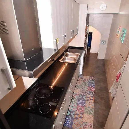 Green Door Gracia Δωμάτια σε οικογενειακή κατοικία Βαρκελώνη