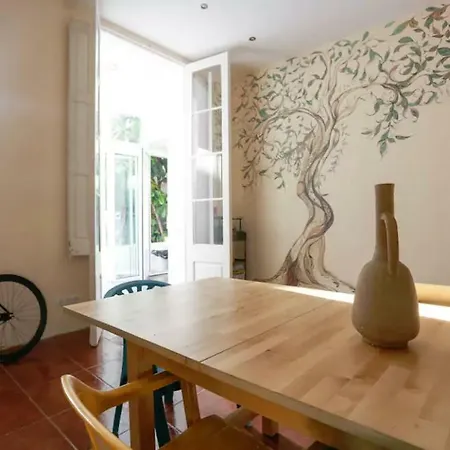 Homestay Green Door Gracia